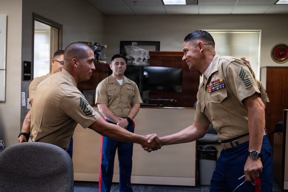 SMMC Ruiz visits 8th Marine Corps District
