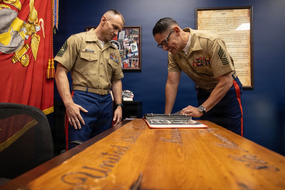 SMMC Ruiz visits 8th Marine Corps District