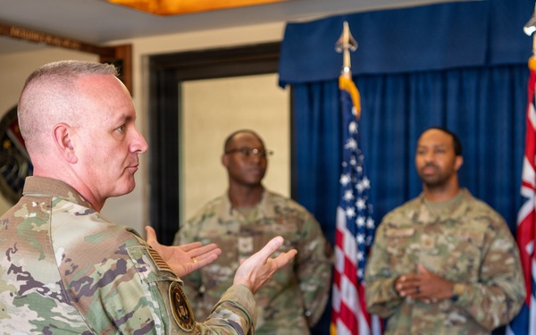 CSAF &amp; CMSAF Visit JBPHH