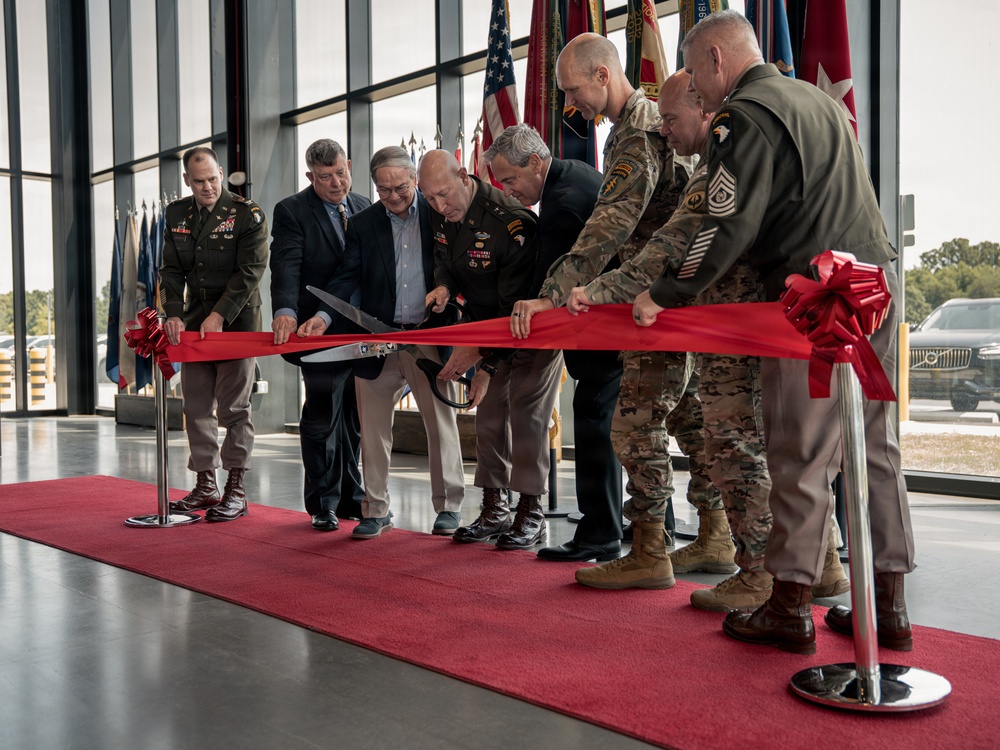 Fort Campbell celebrates grand opening of Tennessee Wings of Liberty Museum