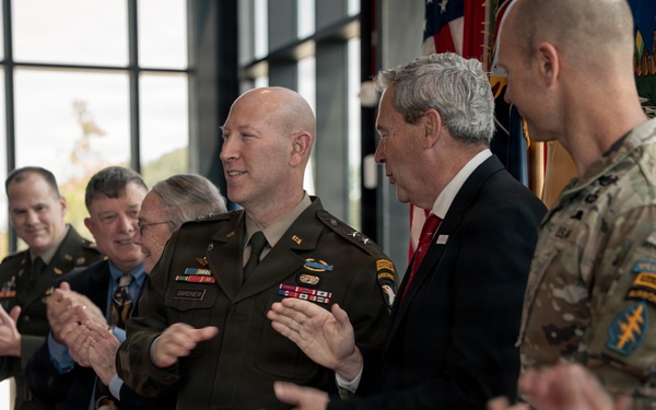 Fort Campbell celebrates grand opening of Tennessee Wings of Liberty Museum