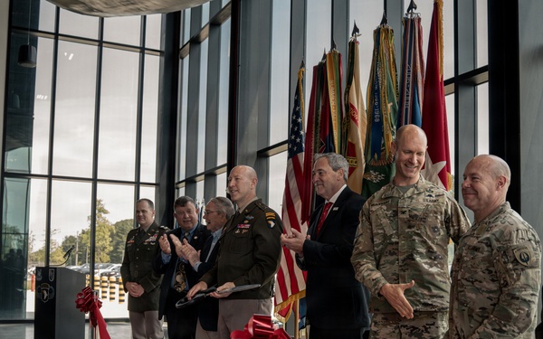 Fort Campbell celebrates grand opening of Tennessee Wings of Liberty Museum