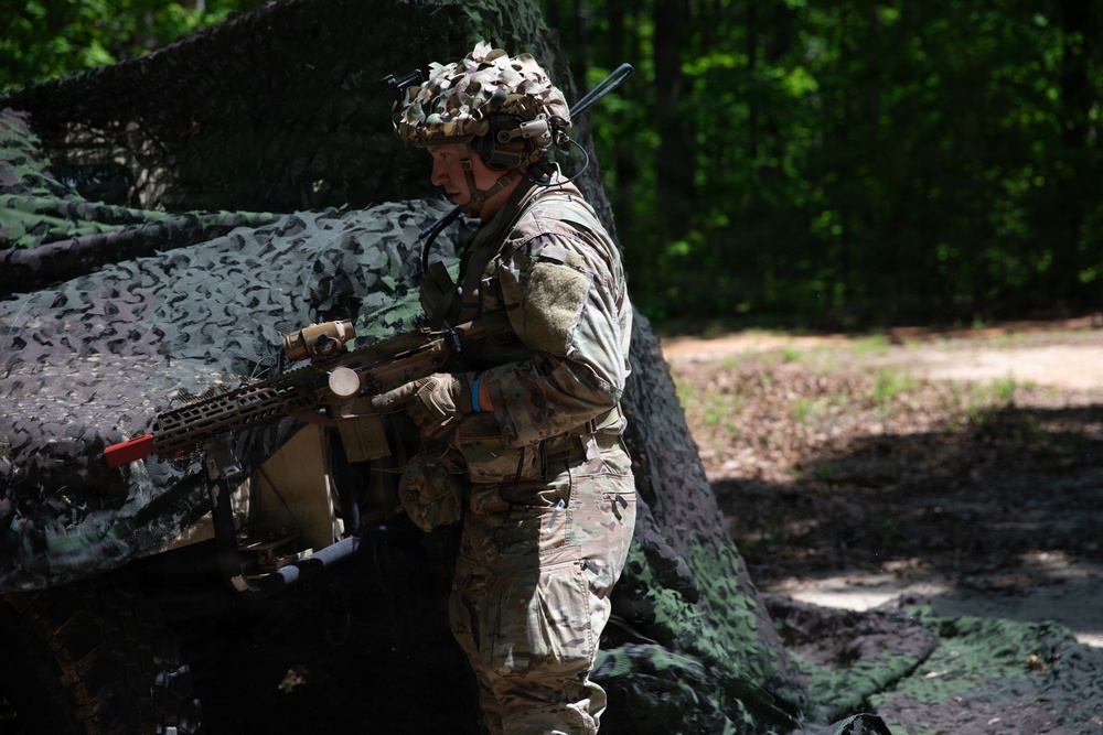 1-150th Calvary Regiment trains infantry skills during annual training