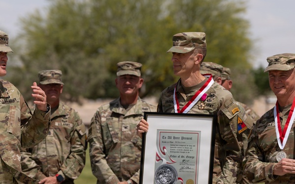 1AD Hosts a Farewell and Retreat ceremony for Division Senior Leaders and their Families