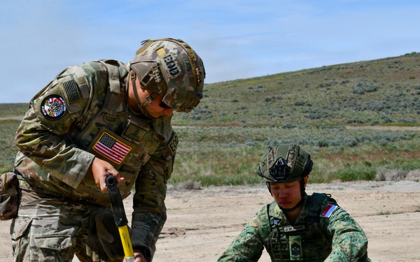 EOD training operation between U.S. and Singapore during Exercise Tiger Balm 2026