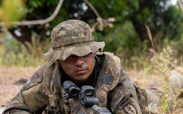 Salaknib 2026: 2-35 Infantry ‘Cacti’ establishes mortar position during JPMRC-X