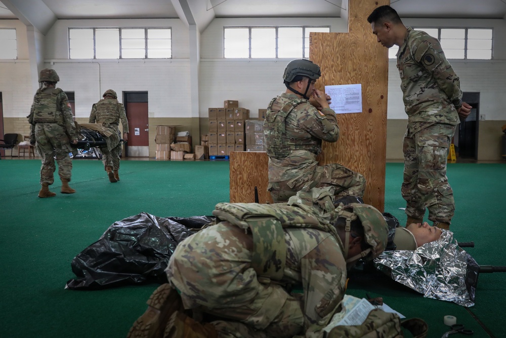 Task Force Oahu conducts combat life saver training and certification