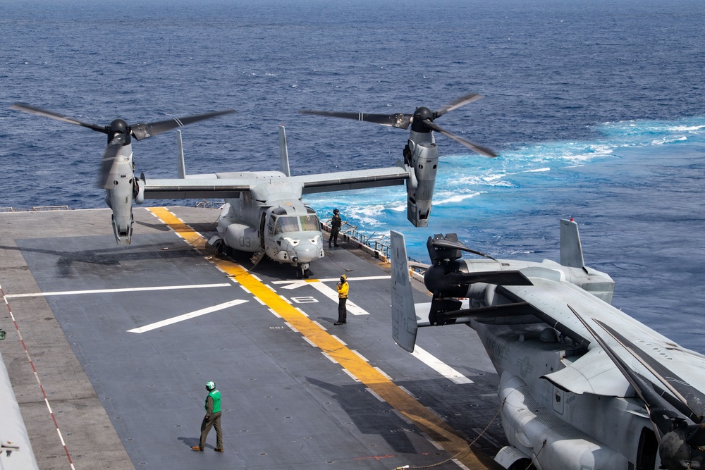USS Boxer Conducts Flight Operations