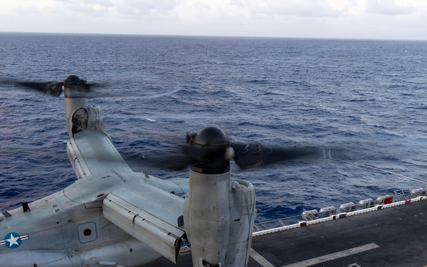 22nd MEU (SOC) | Flight Operations aboard USS Iwo Jima