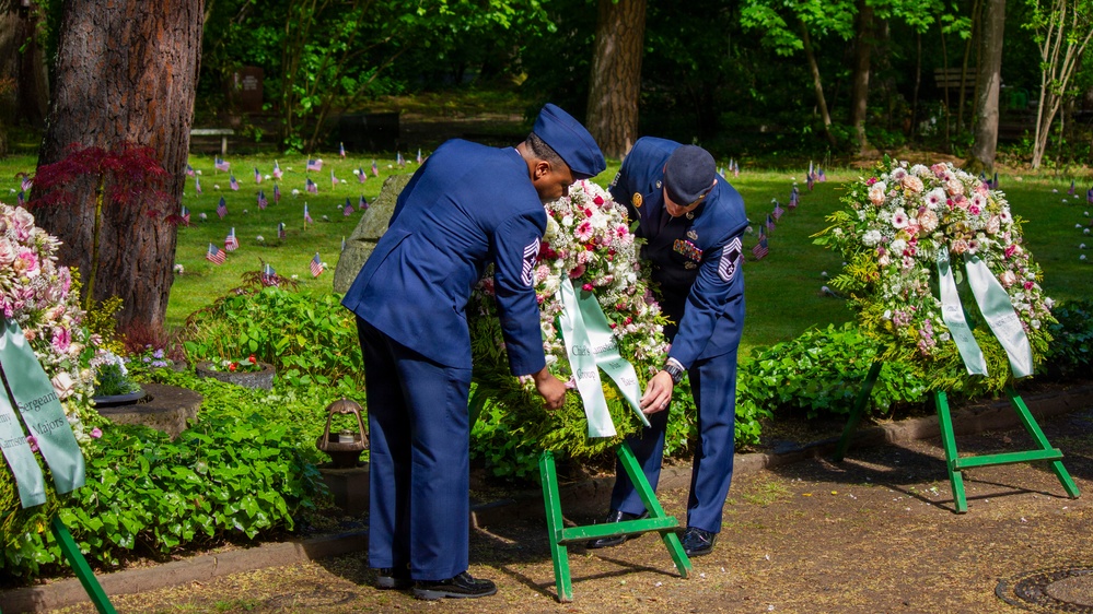 Annual Kindergraves Memorial Ceremony connects KMC to peace and remembrance