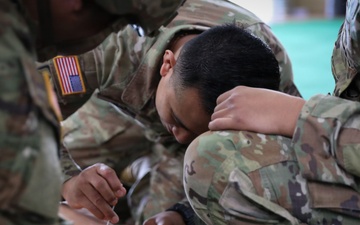 Task Force Oahu conducts combat life saver training and certification