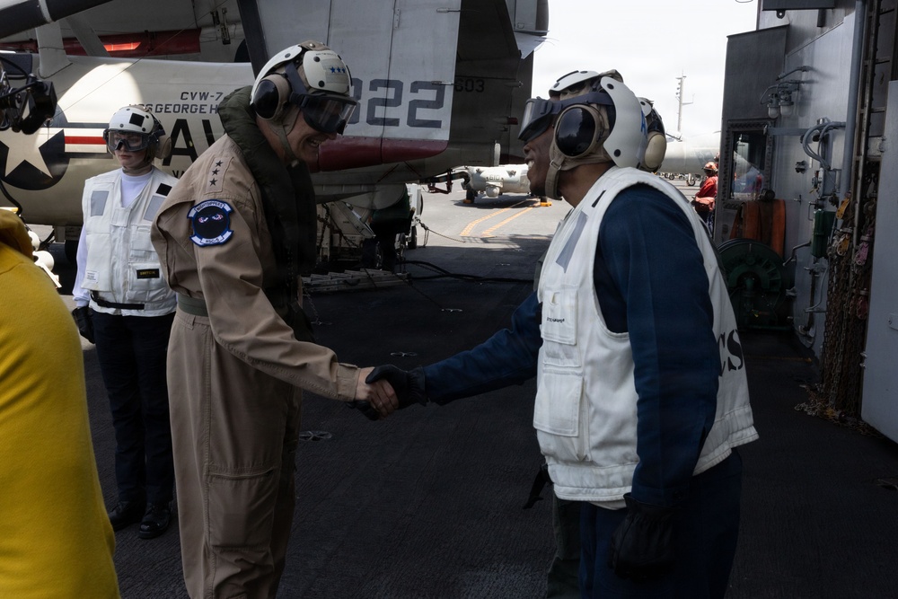 USS George H. W. Bush (CVN 77) Hosts NAVCENT/5th Fleet Commander