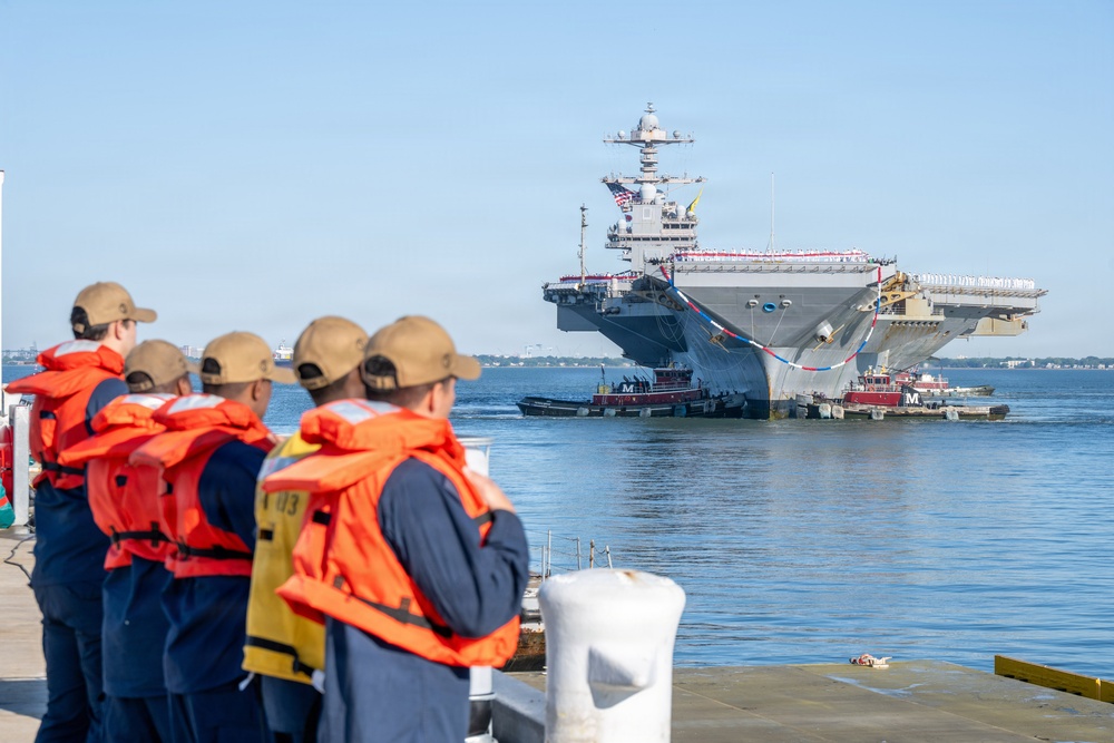 SECWAR, CNO, MCPON welcome home Ford carrier strike group