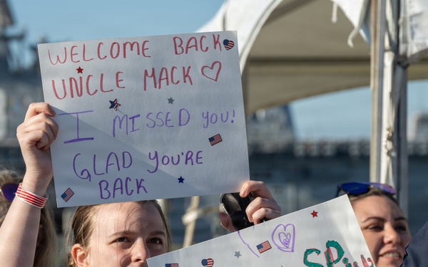 SECWAR, CNO, MCPON welcome home Ford carrier strike group