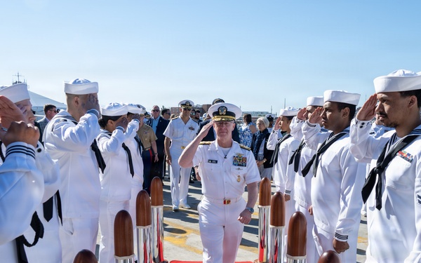 SECWAR, CNO, MCPON welcome home Ford carrier strike group