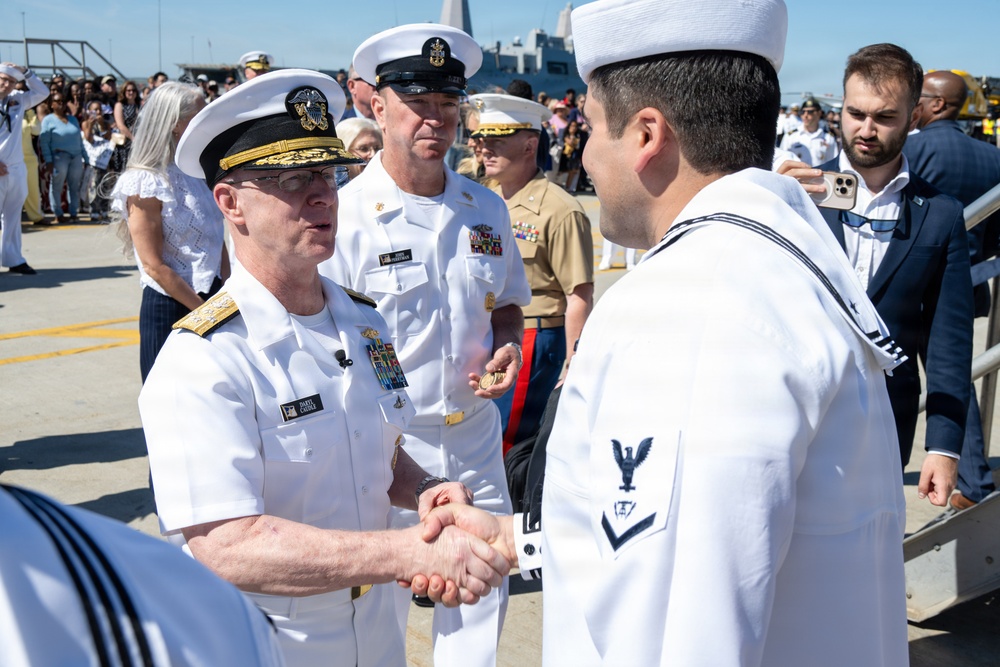 SECWAR, CNO, MCPON welcome home Ford carrier strike group