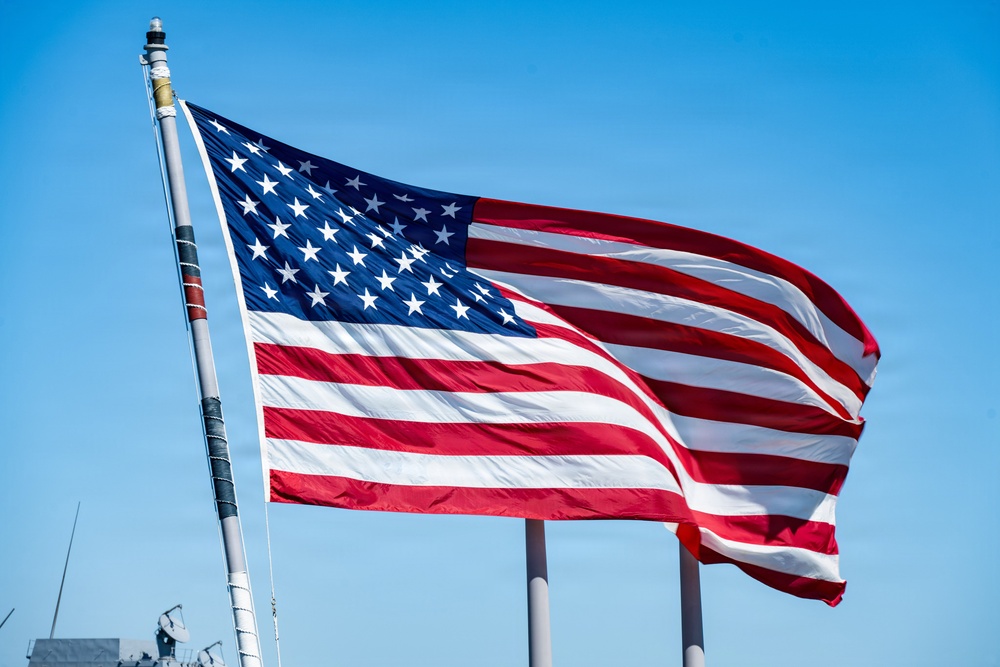 SECWAR, CNO, MCPON welcome home Ford carrier strike group