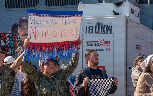 The World’s Largest Aircraft Carrier Returns from Historic 11-Month Deployment