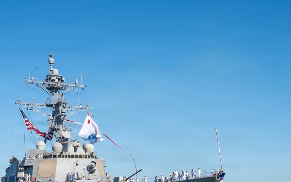 The World’s Largest Aircraft Carrier Returns from Historic 11-Month Deployment