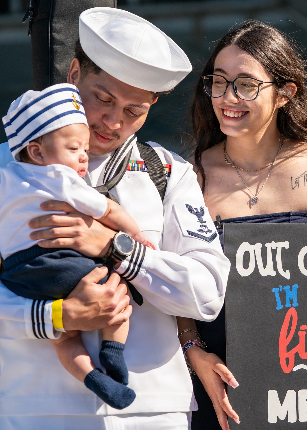 The World’s Largest Aircraft Carrier Returns from Historic 11-Month Deployment