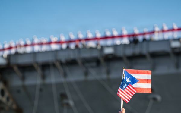 The World’s Largest Aircraft Carrier Returns from Historic 11-Month Deployment
