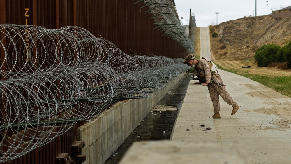 JTF-SB Marine performs routine patrol along Southern Border