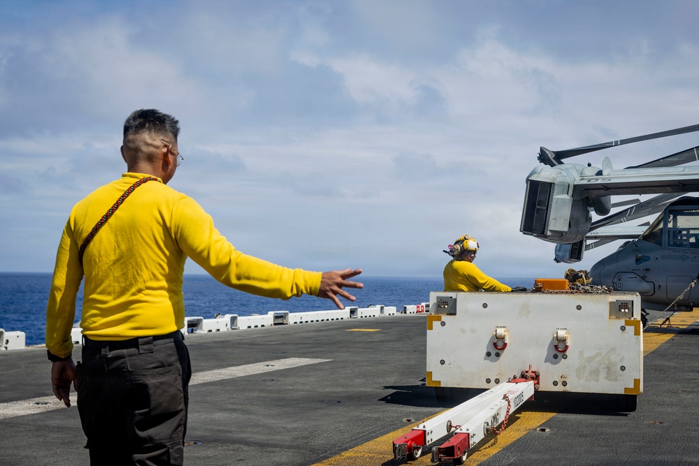 USS Iwo Jima Conducts Tow Tractor Training