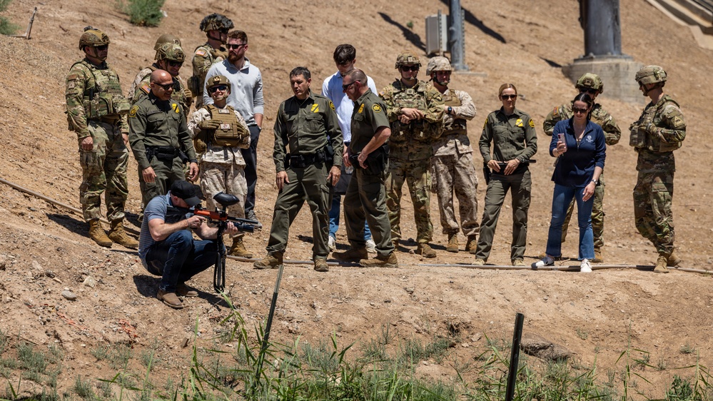 DOW deputy chief of staff visits JTF-SB service members in El Centro