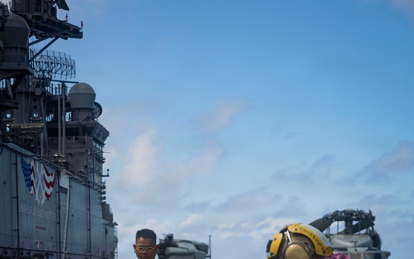 USS Iwo Jima Conducts Tow Tractor Training