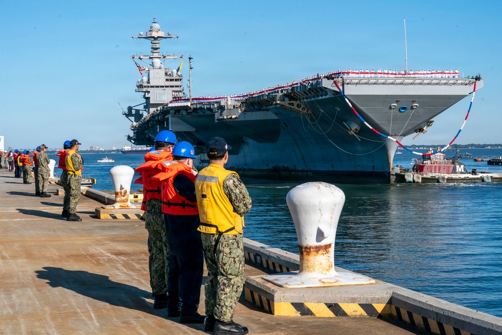 The World’s Largest Aircraft Carrier Returns from Historic 11-Month Deployment