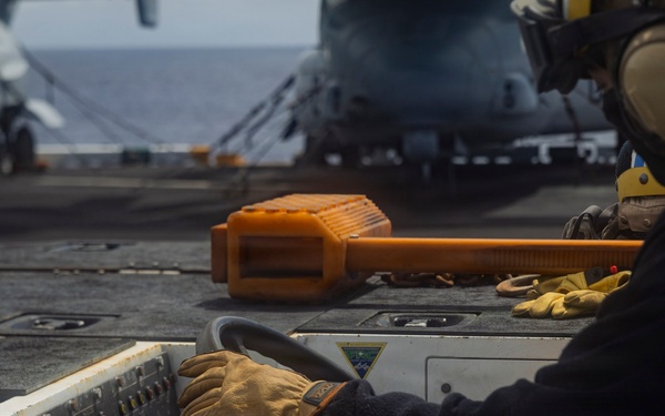USS Iwo Jima Conducts Tow Tractor Training