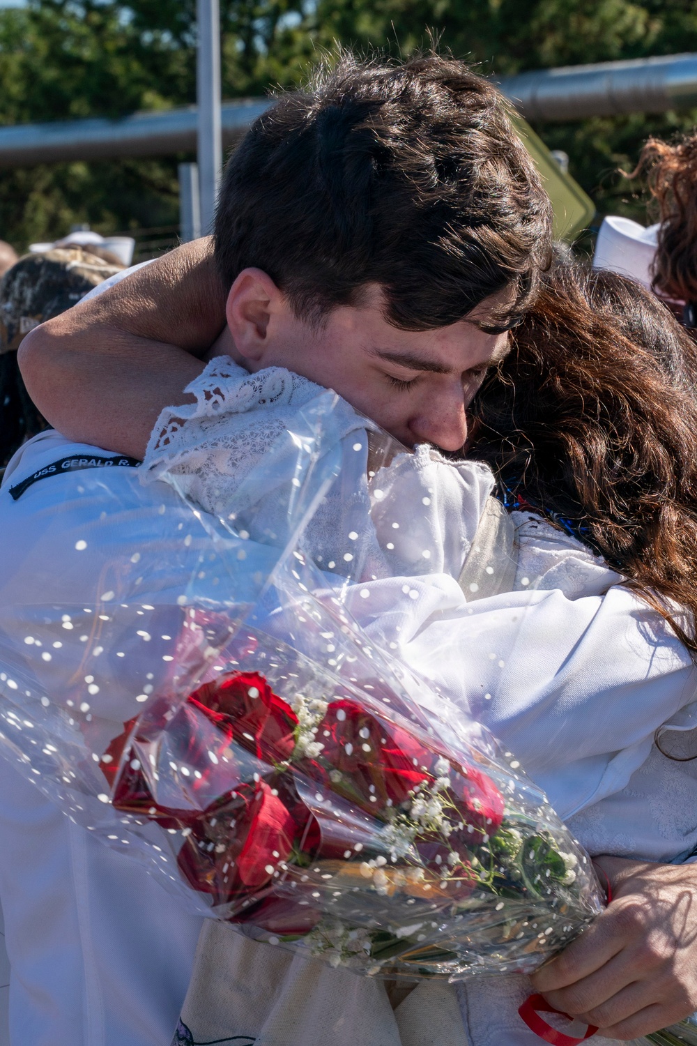 The World’s Largest Aircraft Carrier Returns from Historic 11-Month Deployment