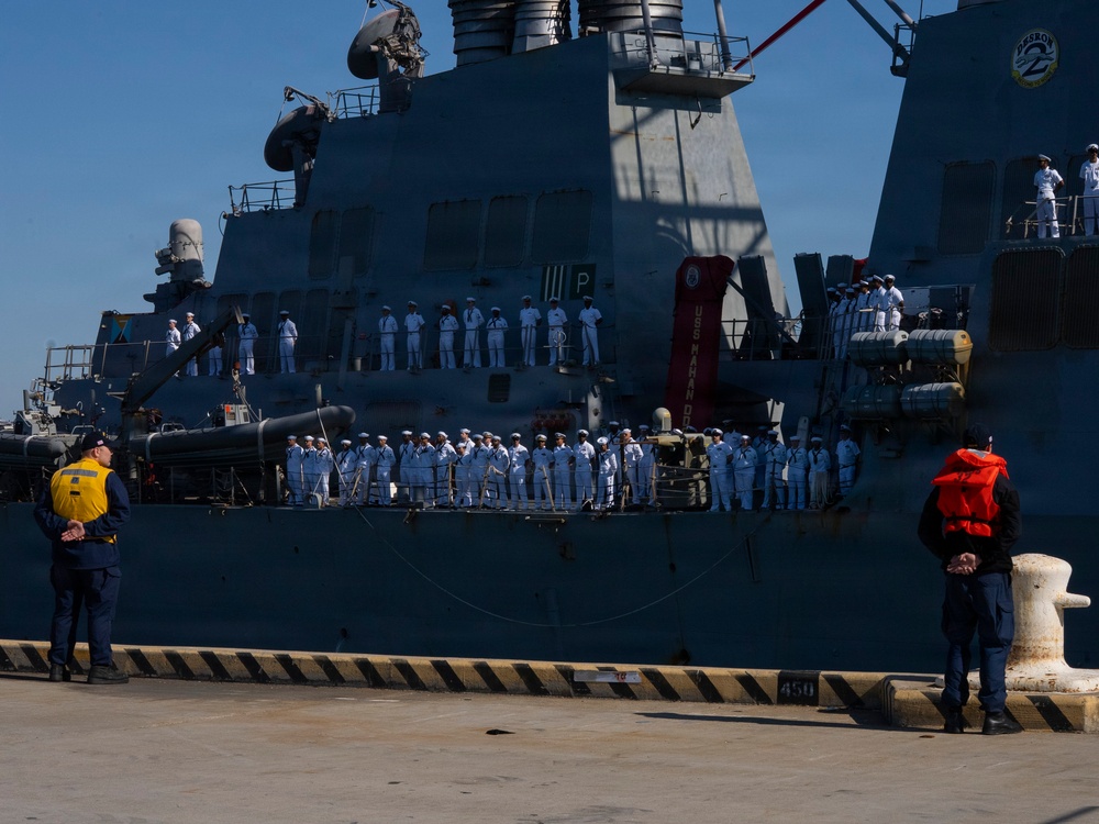 USS Mahan Returns to Naval Station Norfolk Following Successful 11-Month Deployment
