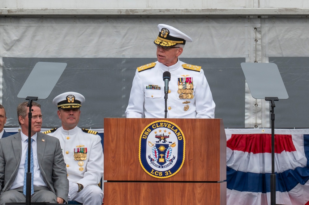 USS Cleveland (LCS 31) commissions in namesake city