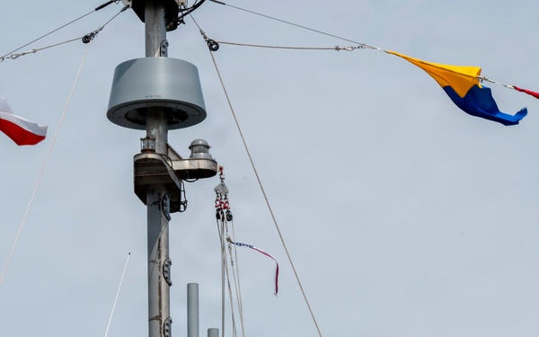 USS Cleveland (LCS 31) commissions in namesake city