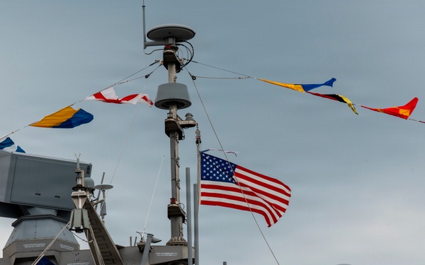 USS Cleveland (LCS 31) commissions in namesake city