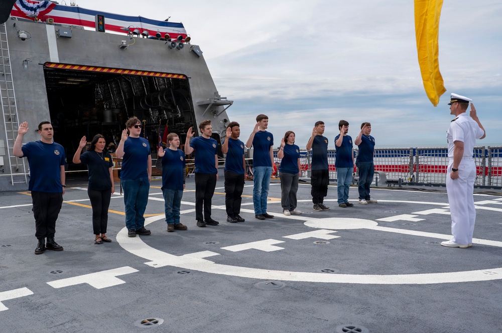 Navy Talent Acquisition Group Ohio River Valley Holds Swearing in Ceremony Aboard Future USS Cleveland