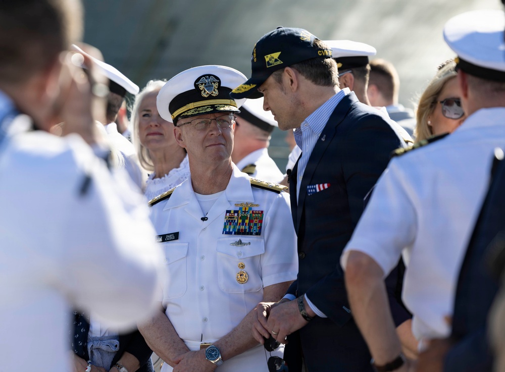 The World's Largest Aircraft Carrier Returns form Historic 11-Month Deployment