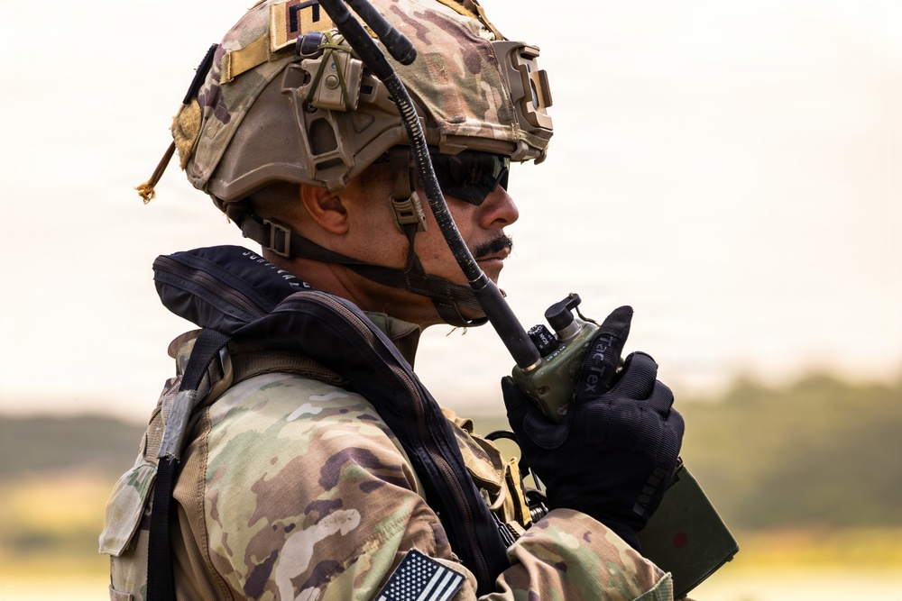 Hood Strike 26: Wet Gap Crossing Operations