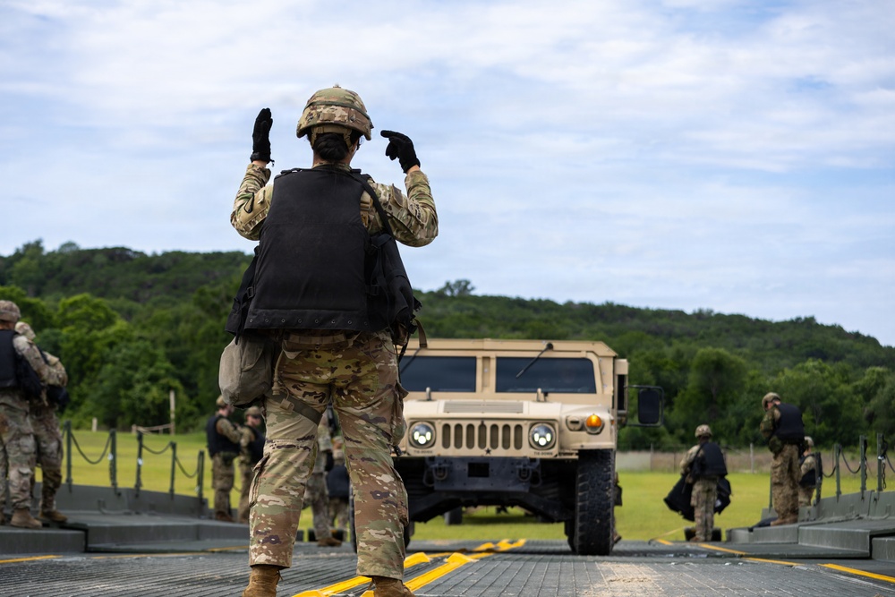 Hood Strike 26: Wet Gap Crossing Operations