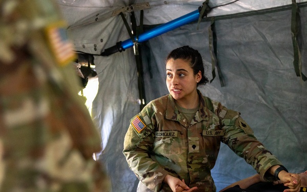 Connecticut Guard Medical Soldiers Conduct Mass Casualty Exercise