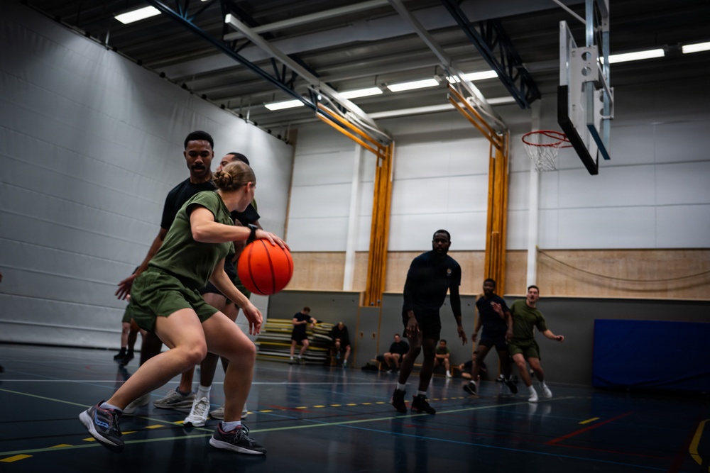 CLB-24 hosts bilateral sports competition in Baltic Sea