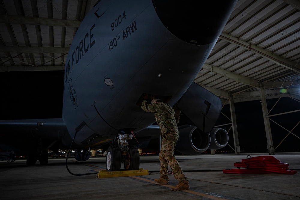 KC-135 Stratotanker fuels F-35 Lightning II