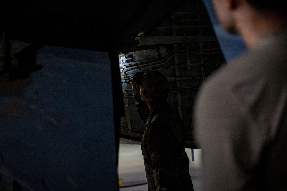 KC-135 Stratotanker fuels F-35 Lightning II
