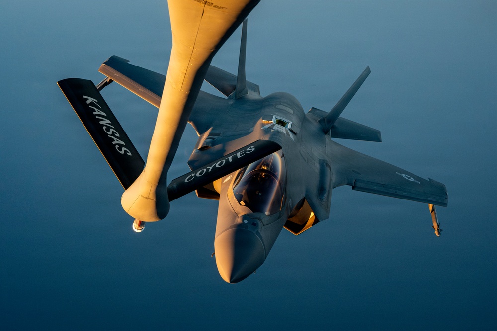 KC-135 Stratotanker fuels F-35 Lightning II