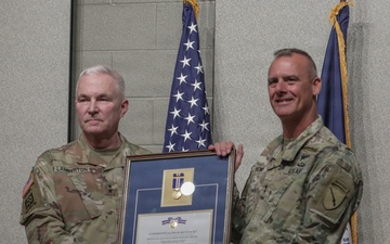 Kentucky general retires after nearly four decades of service