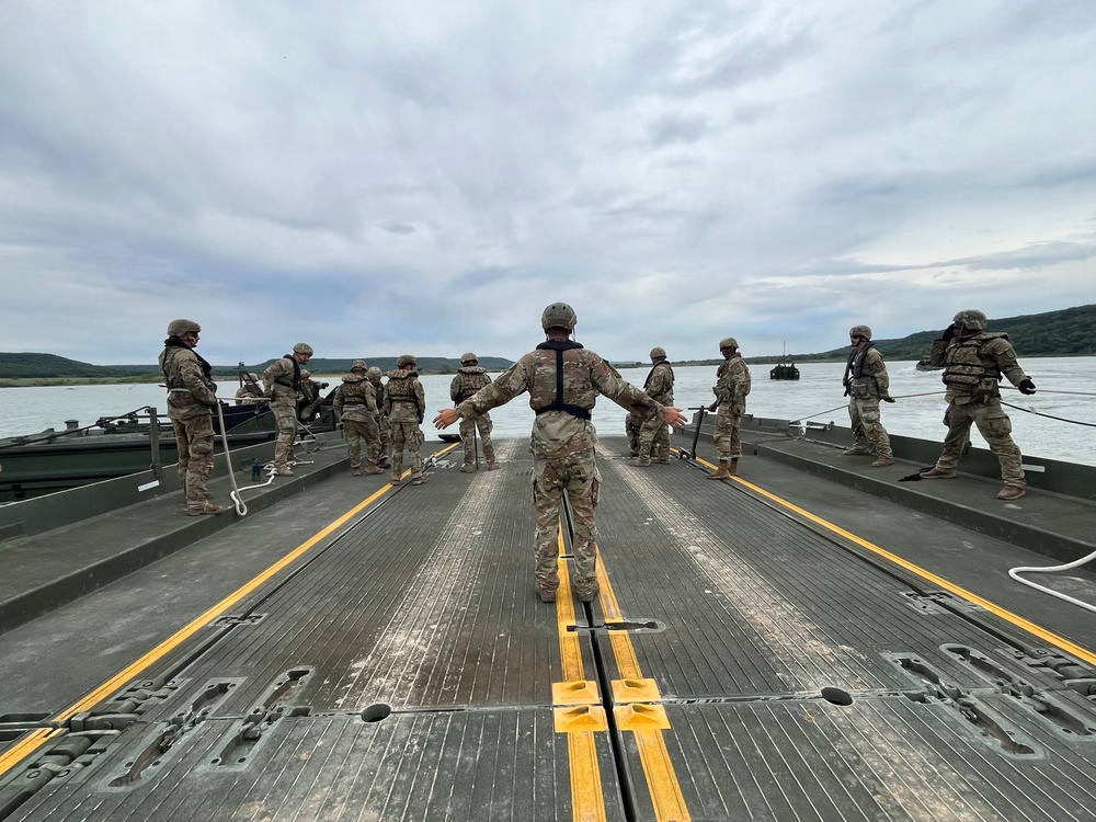 Army Reserve engineers play key role in river crossing mission