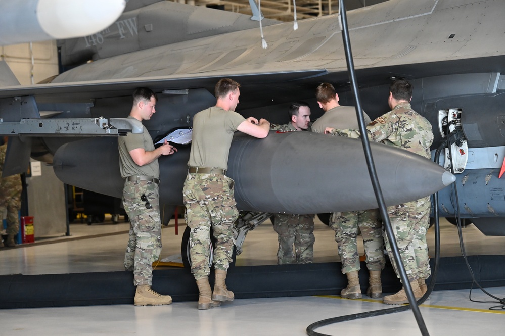 F-16 Maintenance Group