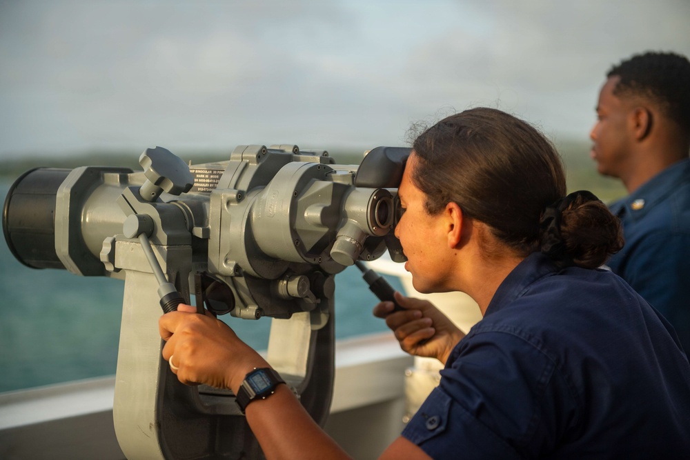 USCGC Midgett (WMSL 757) departs Naval Base Guam