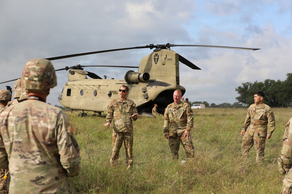 2-149 General Support Aviation Battalion Participates in Operation Hood Strike